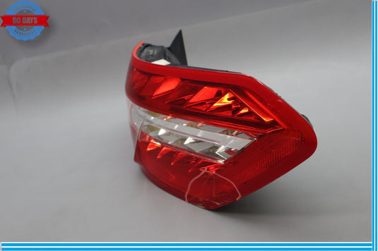 10-13 Mercedes W212 E350 Sedan Right Passenger Side LED Tail Light Lamp Oem