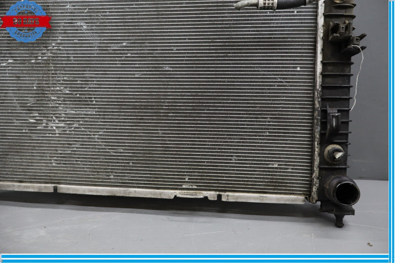 Load image into Gallery viewer, 13-16 Mercedes X166 GL550 GL450 Engine Cooling Cooler Radiator Oem
