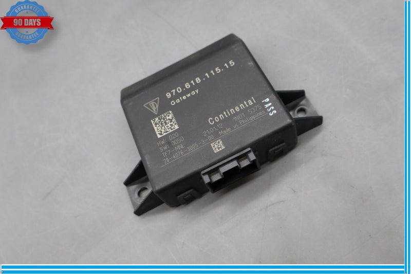 Load image into Gallery viewer, 10-16 Porsche Panamera Gateway Computer Control Module Unit ECU ECM Oem

