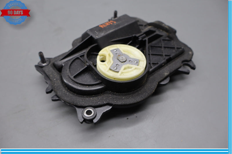 Load image into Gallery viewer, 03-12 Bentley Continental Flying Spur Rear Left Side Door Lock Soft Actuator Oem
