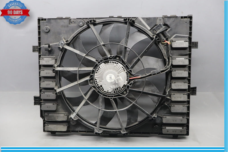 Load image into Gallery viewer, 11-14 Volkswagen Touareg Front Engine Radiator Cooling Fan Assembly Oem
