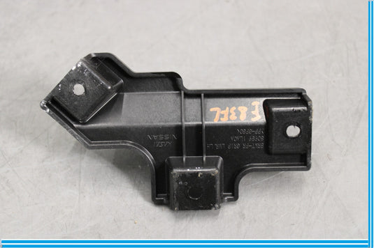 11-13 Infiniti QX56 Front Left Driver Side Door Pull Handle Bracket Black Oem