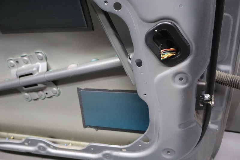 Load image into Gallery viewer, 15-16 Hyundai Genesis Front Left Driver Side Exterior Door Shell Panel Oem
