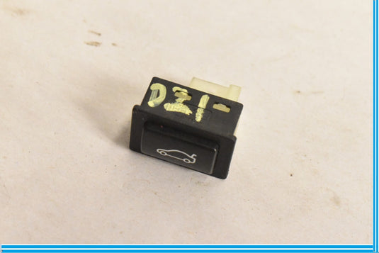 09-15 BMW 750Li 750i F01 F02 Rear Trunk Opener Unlocking Switch 6921846 Oem