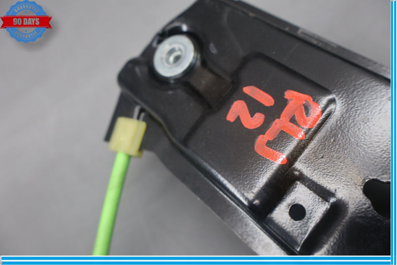 Load image into Gallery viewer, 17-23 Jaguar X761 F-Pace Rear Left Driver Side Door Window Regulator Oem
