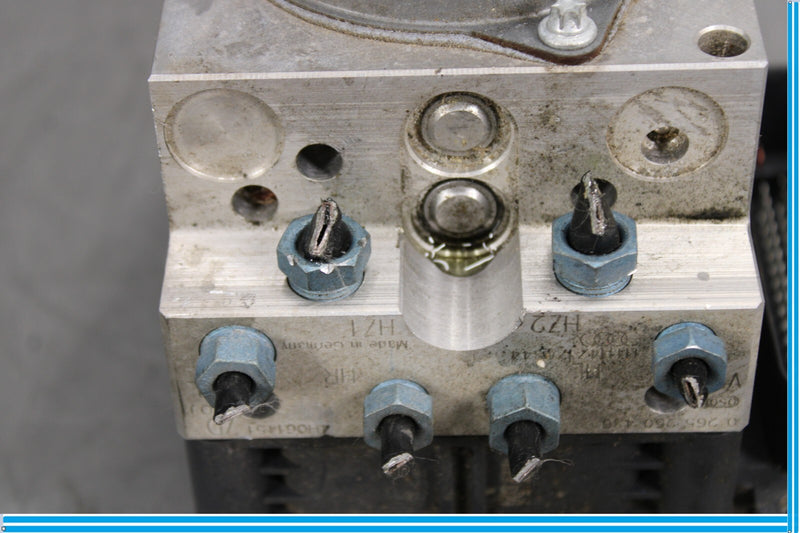 Load image into Gallery viewer, 11-14 Audi A8 ABS Anti Lock Brake Pump Module 4H0907379D Oem
