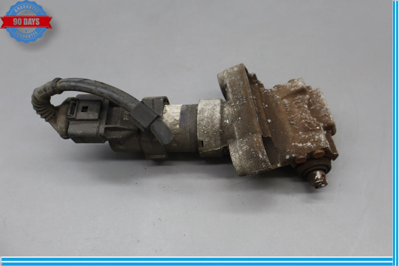Load image into Gallery viewer, 11-18 Porsche Cayenne 958 Hybrid S Rear Left Parking Brake Motor Actuator Oem
