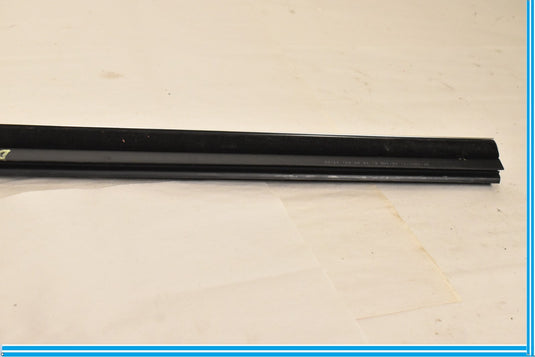 09-15 BMW F01 F02 750i 750Li Rear Right Inner Window Channel Cover 7206450 Oem