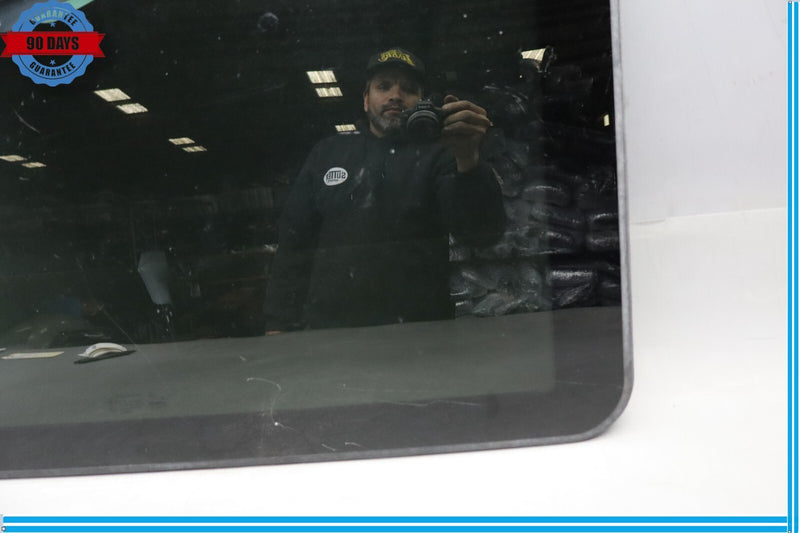 Load image into Gallery viewer, 07-13 Mercedes W221 S400 S550 Top Upper Sunroof Sun Roof Glass Panel Oem
