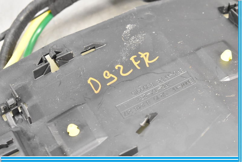 Load image into Gallery viewer, 12-18 BMW F12 F13 640i 650i Front Right Passenger Side Seat Pad Set Oem
