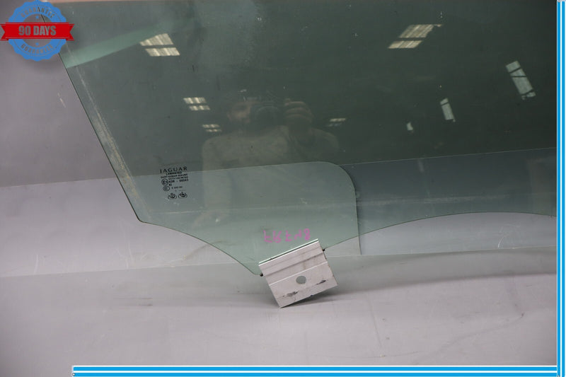 Load image into Gallery viewer, 10-15 Jaguar XJL X351 Front Right Passenger Side Door Window Glass Tinted Oem
