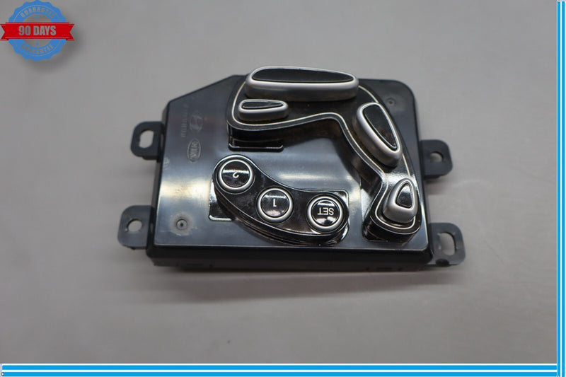 Load image into Gallery viewer, 11-13 Hyundai Equus Front Left Driver Side Seat Memory Adjuster Switch Oem
