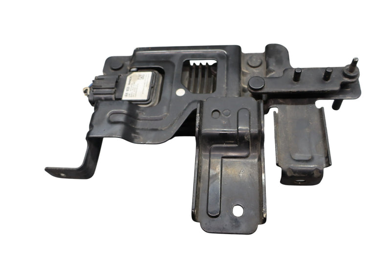 Load image into Gallery viewer, 15-17 Hyundai Genesis Distance Sensor Cruise Control W/ Bracket 96410B1000 Oem

