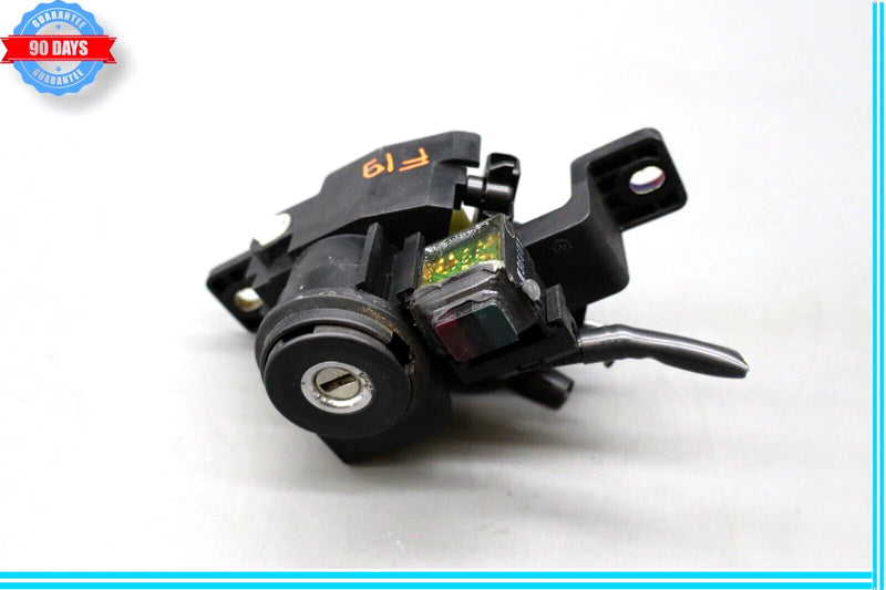 Load image into Gallery viewer, 90-02 Mercedes SL320 SL500 R129 Rear Trunk Lid Lock Latch Actuator Oem
