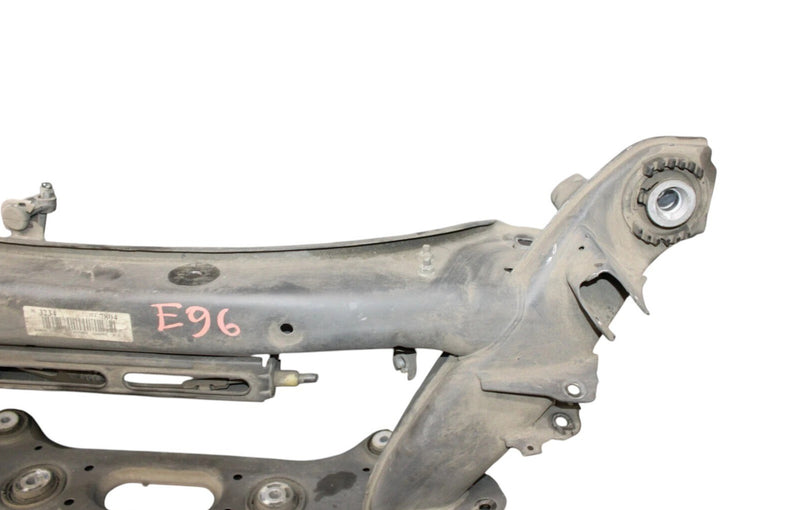 Load image into Gallery viewer, 10-18 Mercedes-Benz E350 CLS400 CLS550 Rear Subframe Sub Frame Crossmember OEM
