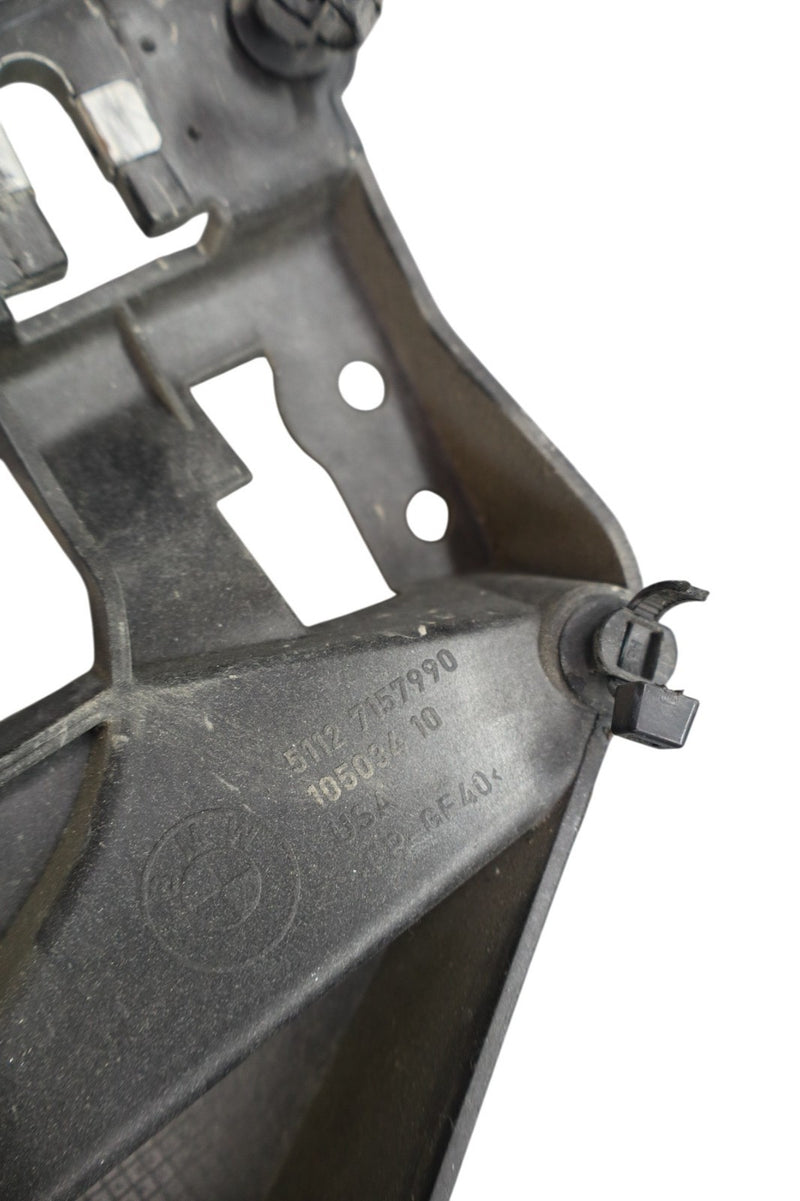 Load image into Gallery viewer, 07-13 BMW X5 E70 Front Right Passenger Side Fender Support Mount Bracket Oem
