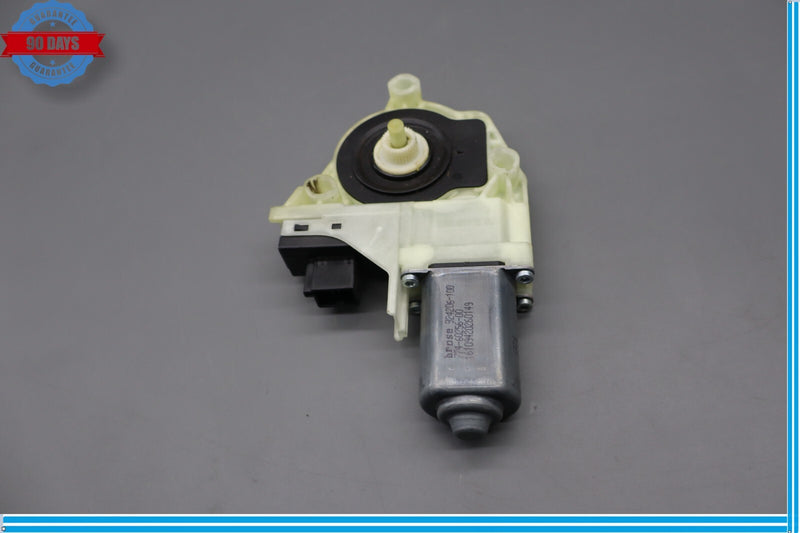 Load image into Gallery viewer, 10-16 Porsche Panamera 970 Front Right Side Door Window Regulator Motor Oem

