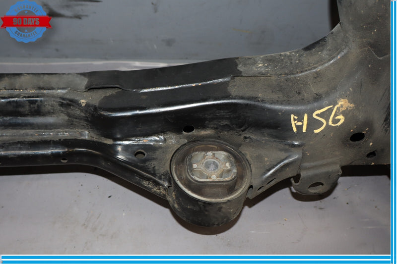 Load image into Gallery viewer, 15-17 Hyundai Genesis Rear Suspension Subframe Crossmember Cradle Oem
