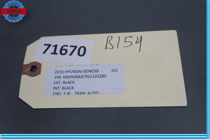 Load image into Gallery viewer, 15-17 Hyundai Genesis Front Right Side Seatbelt Retractor 88820B1510 Oem
