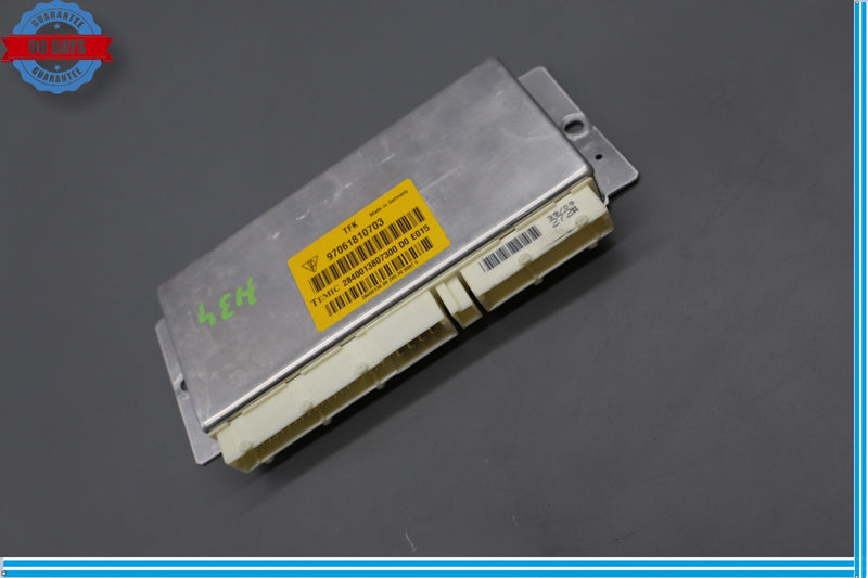 Load image into Gallery viewer, 10-16 Porsche Panamera Dynamic Suspension Chassis Control Module Oem
