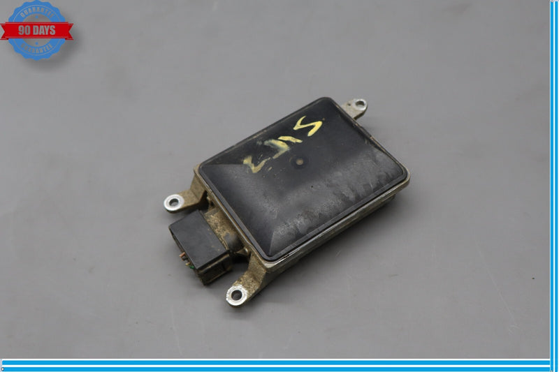 Load image into Gallery viewer, 15-17 Hyundai Genesis G80 Rear Left Driver Side Blind Spot Control Module Oem
