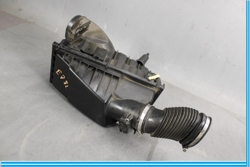 Load image into Gallery viewer, 10-13 Land Range Rover L320 Left Side Air Intake Cleaner Filter Box Housing Oem
