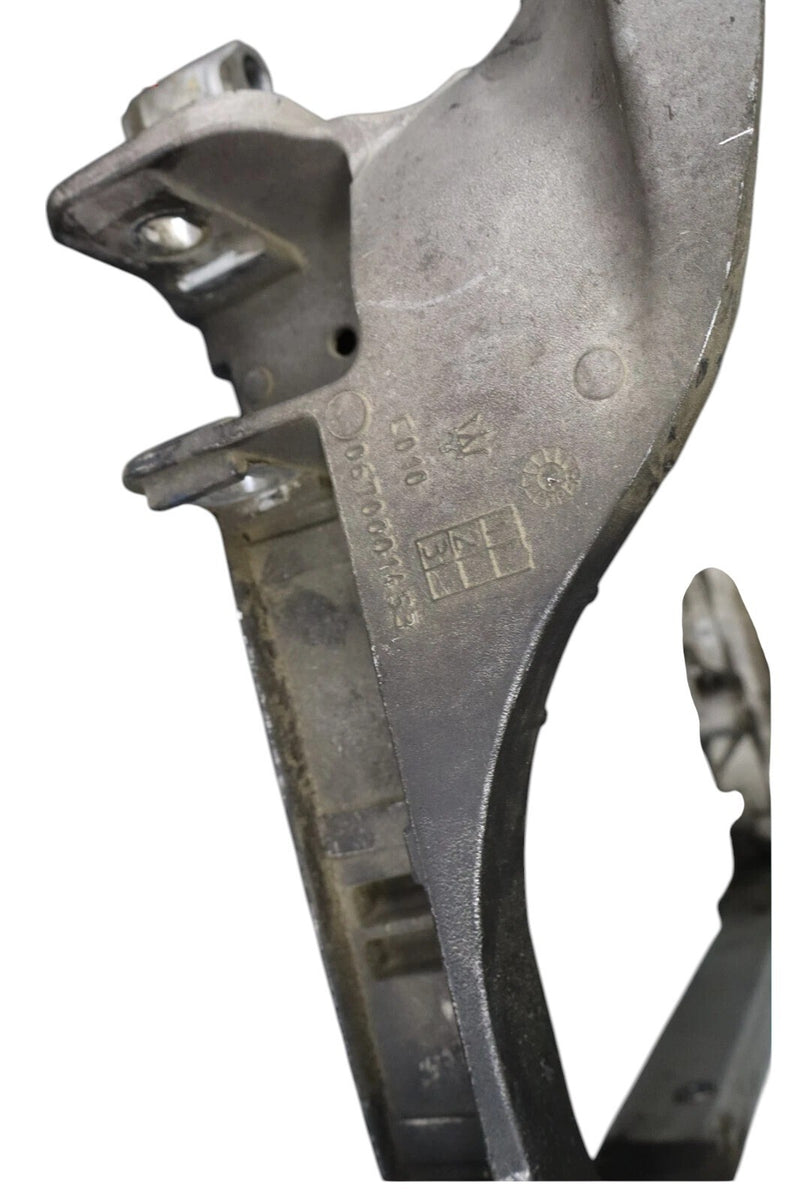 Load image into Gallery viewer, 14-19 Maserati Ghibli RWD Front Suspension Subframe Crossmember OEM 670001450
