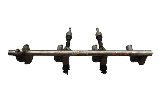 10-14 Land Rover Range Rover Sport Left Side Fuel Injection Rail Line Oem