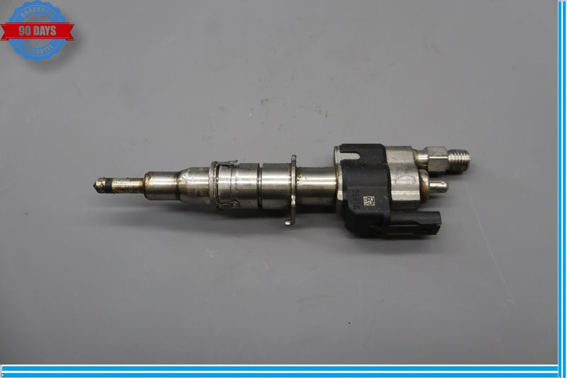 Load image into Gallery viewer, 07-17 BMW 750Li 750Li xDrive Engine Motor Fuel Injection Injector 7585261 Oem
