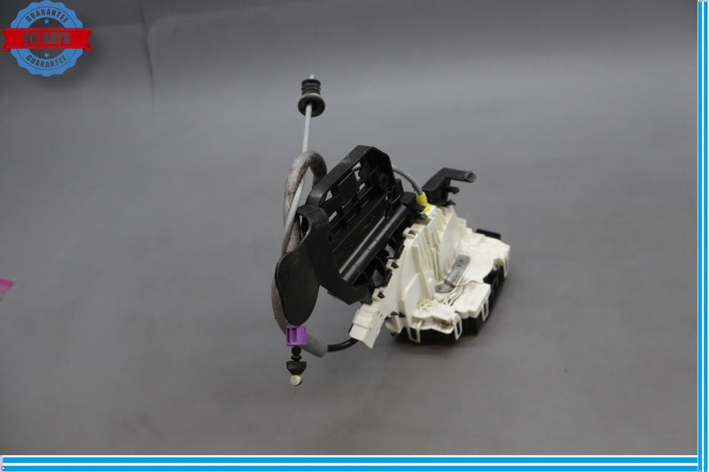 Load image into Gallery viewer, 12-19 Mercedes X166 GL450 ML350 Front Left Side Door Lock Latch Actuator Oem
