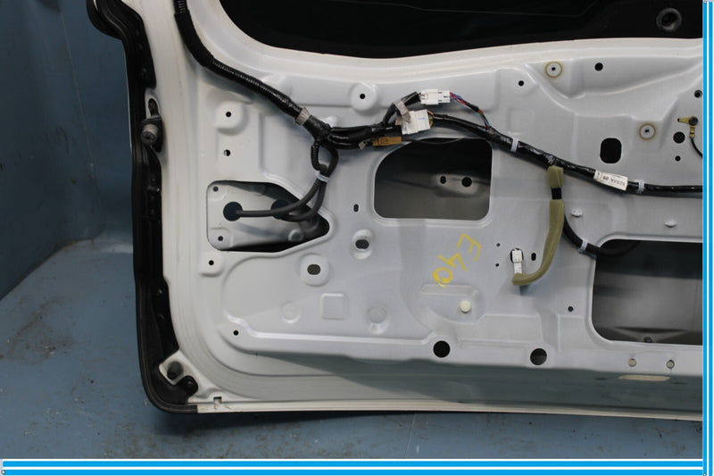 Load image into Gallery viewer, 11-17 Infiniti QX56 QX80 Rear Liftgate Trunk Lid Hatch White (QAB) Oem
