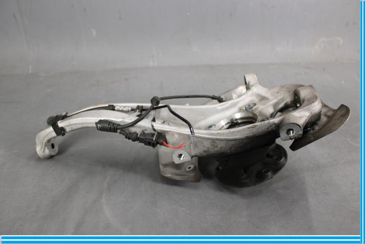 11-18 Porsche Cayenne Right Passenger Side Spindle Knuckle Hub Oem