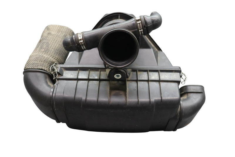 Load image into Gallery viewer, 04-08 Maserati Quattroporte M139 4.2L Air Intake Cleaner Filter Housing Box Oem
