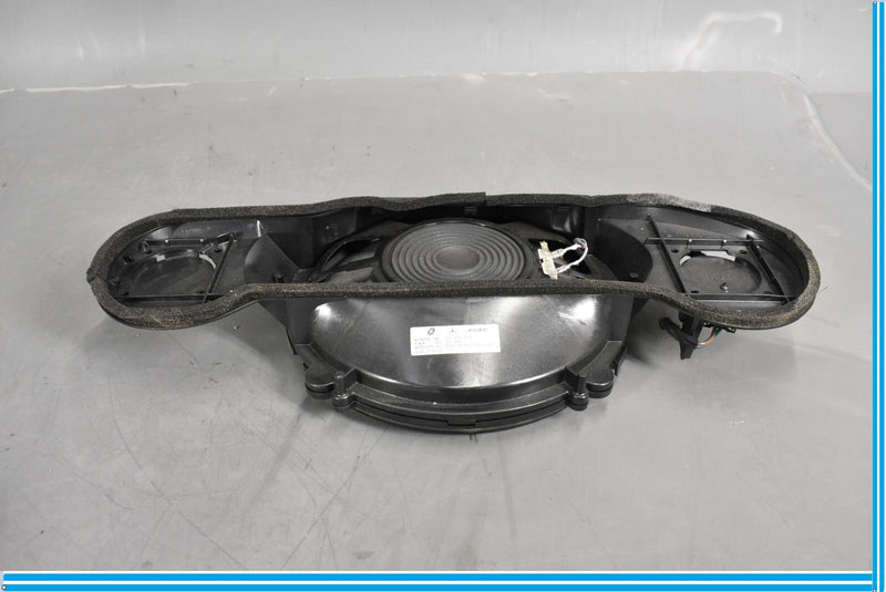 Load image into Gallery viewer, 00-06 Mercedes S500 S600 W220 Rear Deck Bose Subwoofer Speaker 2208204702 Oem
