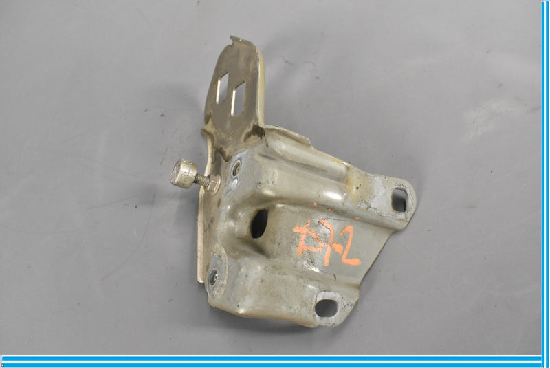 Load image into Gallery viewer, 00-06 Mercedes S500 S600 CL500 CL600 W220 Crossmember Bracket Oem

