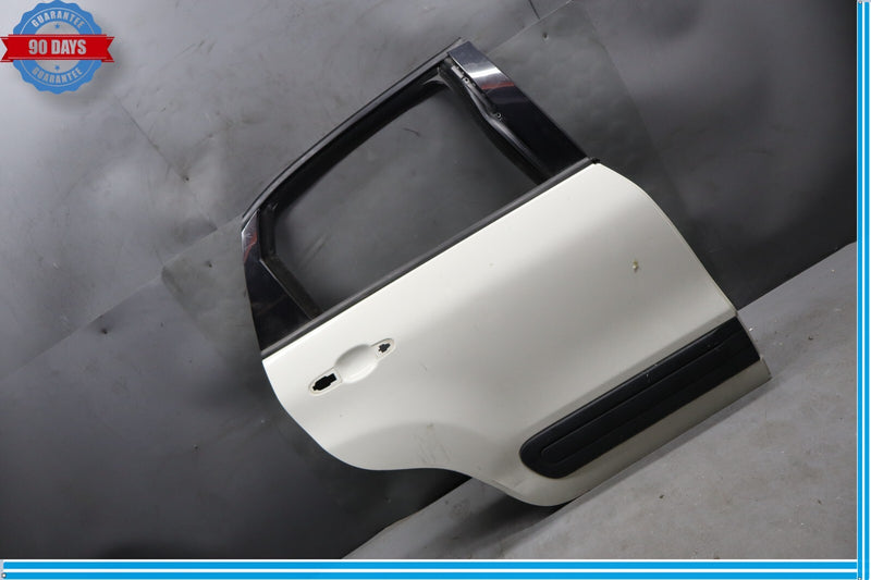 Load image into Gallery viewer, 14-19 Fiat 500L Rear Right Passenger Side Door Shell Panel 68210469AA Oem
