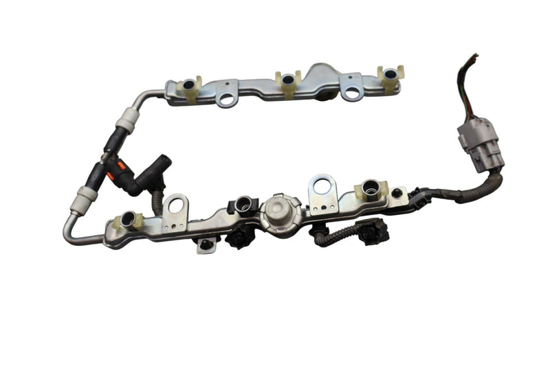 Load image into Gallery viewer, 07-15 Lexus GS450h 3.5 Upper Fuel Rail Injection Line Delivery Pipe Assembly Oem
