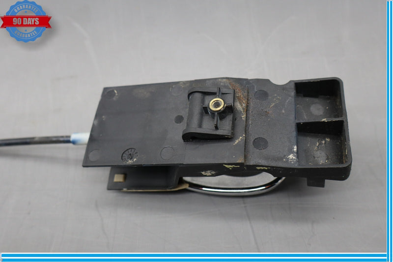 Load image into Gallery viewer, 97-06 Jaguar XK8 XKR X100 Right Passenger Inside Door Handle W/ Lock Oem
