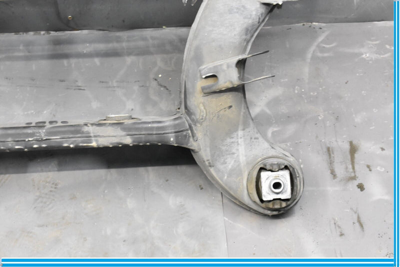 Load image into Gallery viewer, 10-16 Mercedes E350 E550 Rear Subframe Sub Frame Cross Member Crossmember Oem
