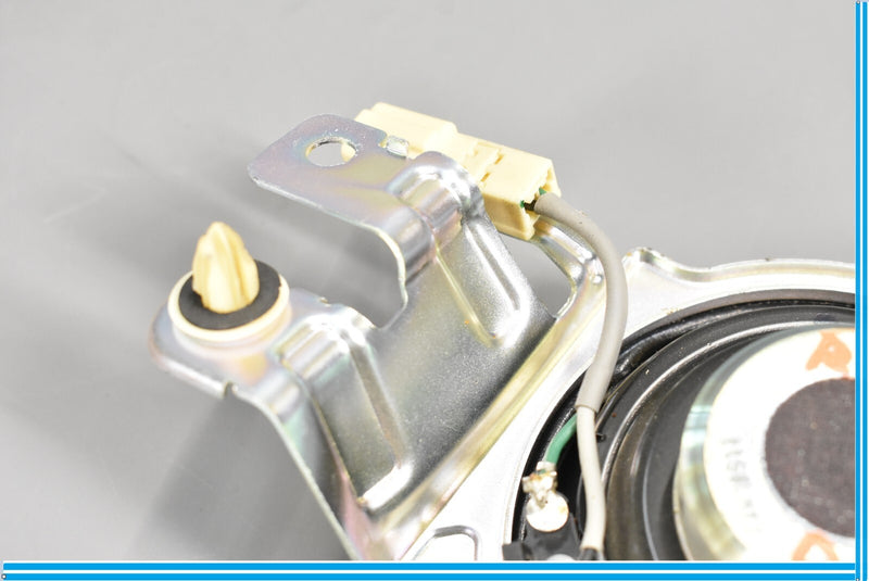 Load image into Gallery viewer, 07-09 Lexus LS460 Rear Left Door Speaker Levinson 86100WG50 Oem
