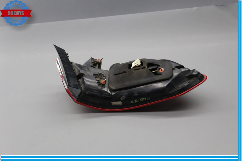 Load image into Gallery viewer, 10-13 Mercedes W212 E350 E550 Sedan Right Passenger Side LED Tail Light Lamp Oem
