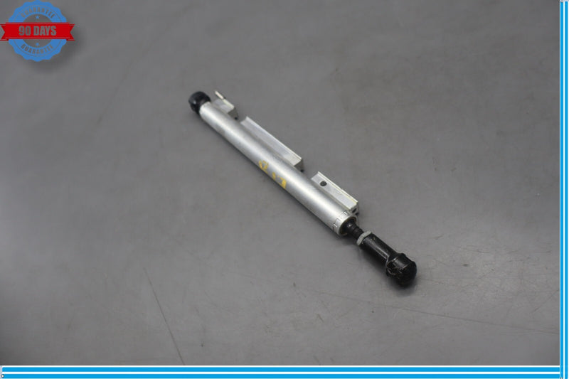 Load image into Gallery viewer, 12-20 Mercedes R172 SLK250 SLK350 Right Side Top Main Lift Cylinder Oem
