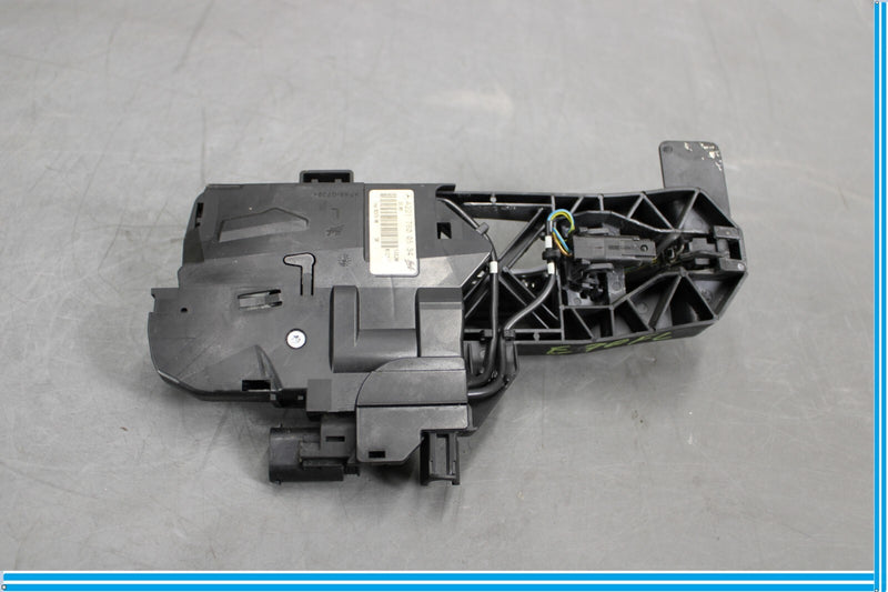 Load image into Gallery viewer, 07-13 Mercedes S400 S550 W221 Front Left Exterior Door Handle Keyless Go Oem

