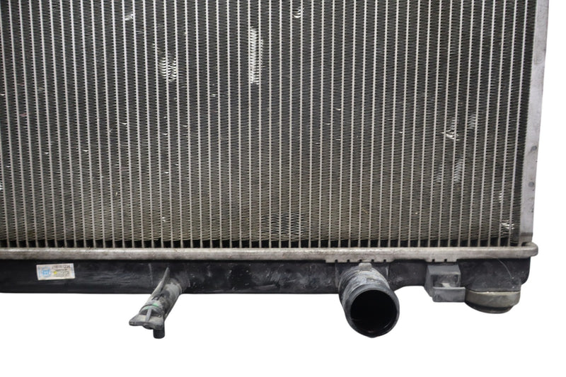 Load image into Gallery viewer, 07-11 Lexus GS450 GS450h 305L Engine Cooling Radiator Assembly 1640031370 Oem
