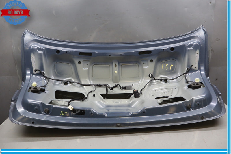 Load image into Gallery viewer, 15-16 Hyundai Genesis Rear Trunk Lid Panel Assembly 69200-B1020 Oem
