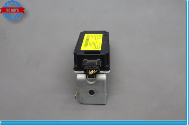 Load image into Gallery viewer, 15-17 Hyundai Genesis TPMS Tire Pressure Monitor Sensor 95800B1100 Oem
