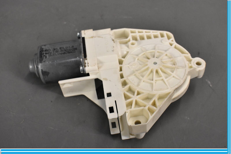 Load image into Gallery viewer, 11-17 Volkswagen VW Touareg Rear Right Side Door Window Regulator Motor Oem
