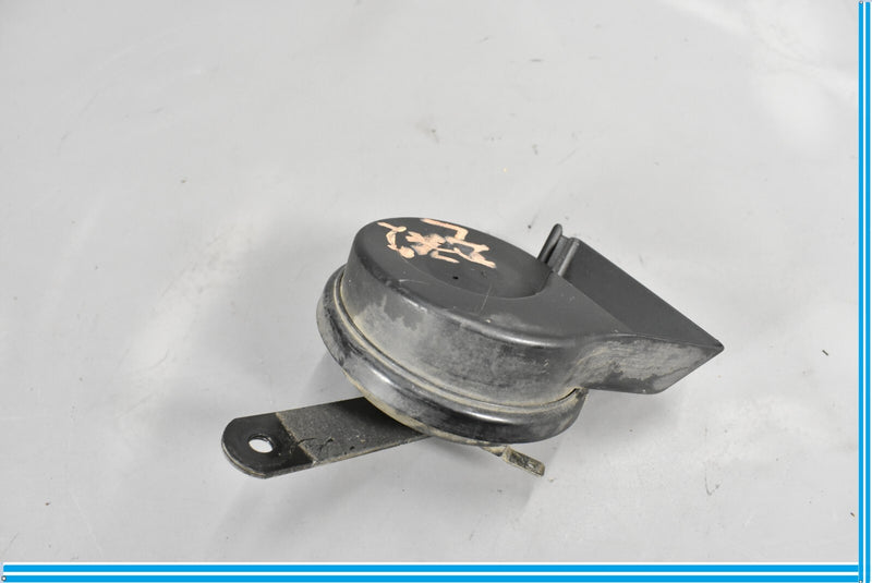 Load image into Gallery viewer, 00-06 Mercedes S500 S600 W220 Left High &amp; Low Tone Horn Signal Oem

