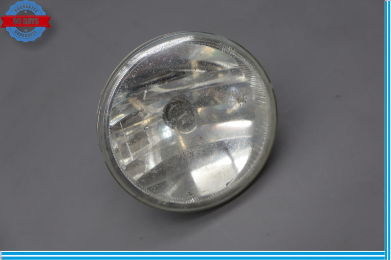 Load image into Gallery viewer, 2011 GMC Acadia Denali Front Right Passenger Side Fog Light Foglight Lamp Oem
