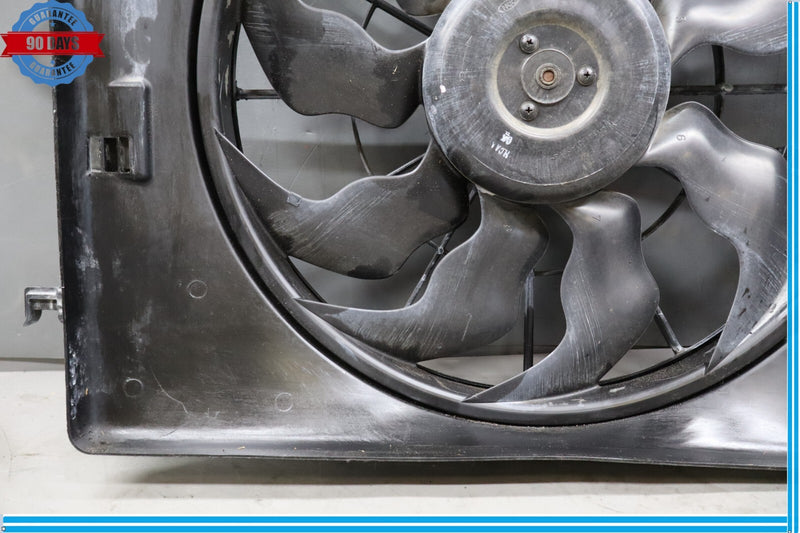 Load image into Gallery viewer, 09-16 Hyundai Equus SIG Engine Radiator HVAC Cooling Fan Blower Assembly Oem
